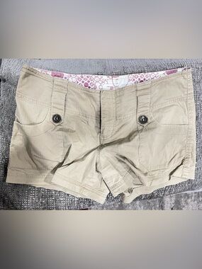 Oakley Women's Tan Utility Bermuda Shorts
